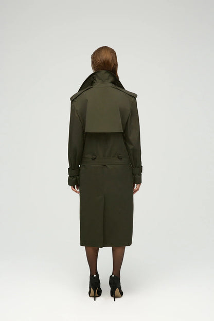MAXIMUS VICTORIA TRENCHCOAT